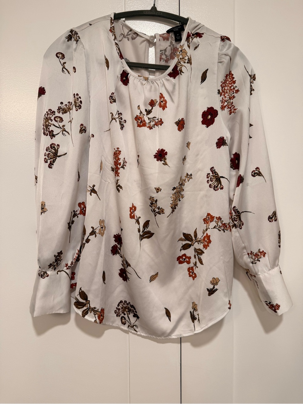 Ann Taylor Factory White Floral Long-Sleeve Blouse with Rust and Brown Flowers